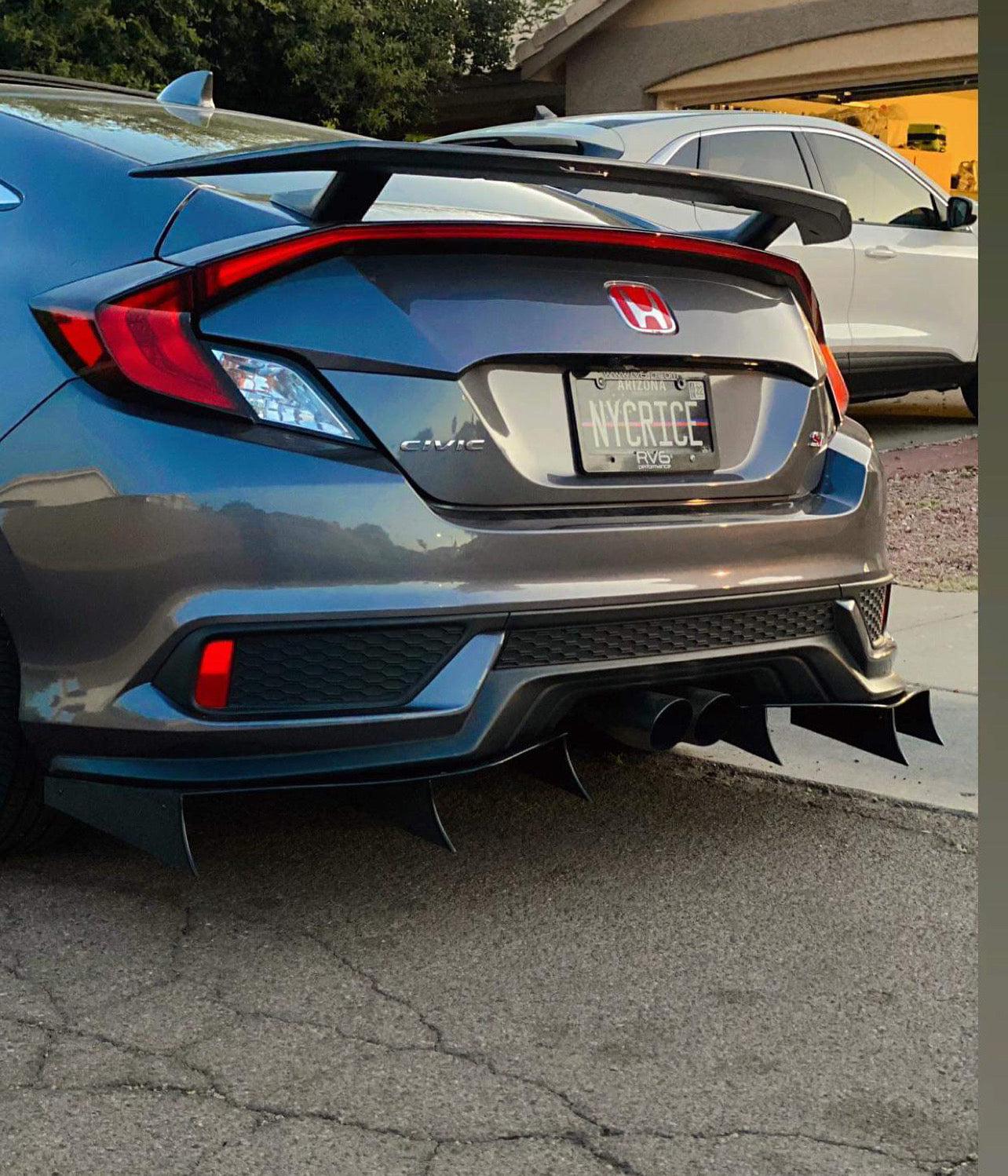 2016-2020 Honda Civic Si Coupe 2pc Curved Ends Rear Diffuser
